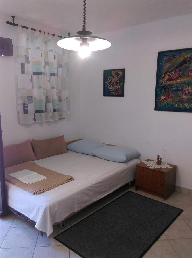 Apartmani Vrzic Baška Eksteriør billede