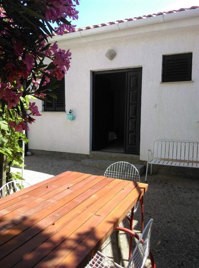 Apartmani Vrzic Baška Eksteriør billede