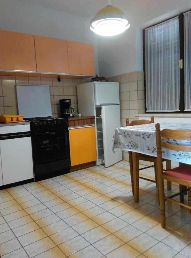 Apartmani Vrzic Baška Eksteriør billede